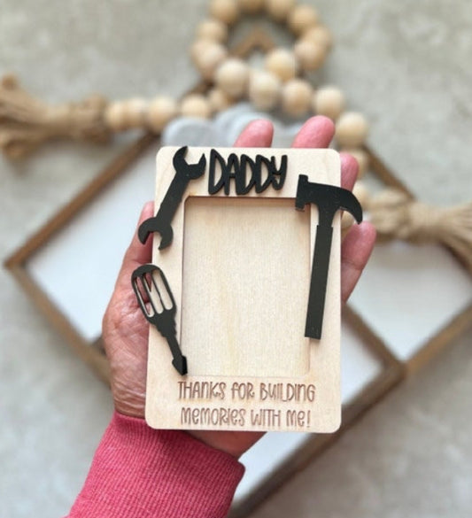 Tools Photo Holder