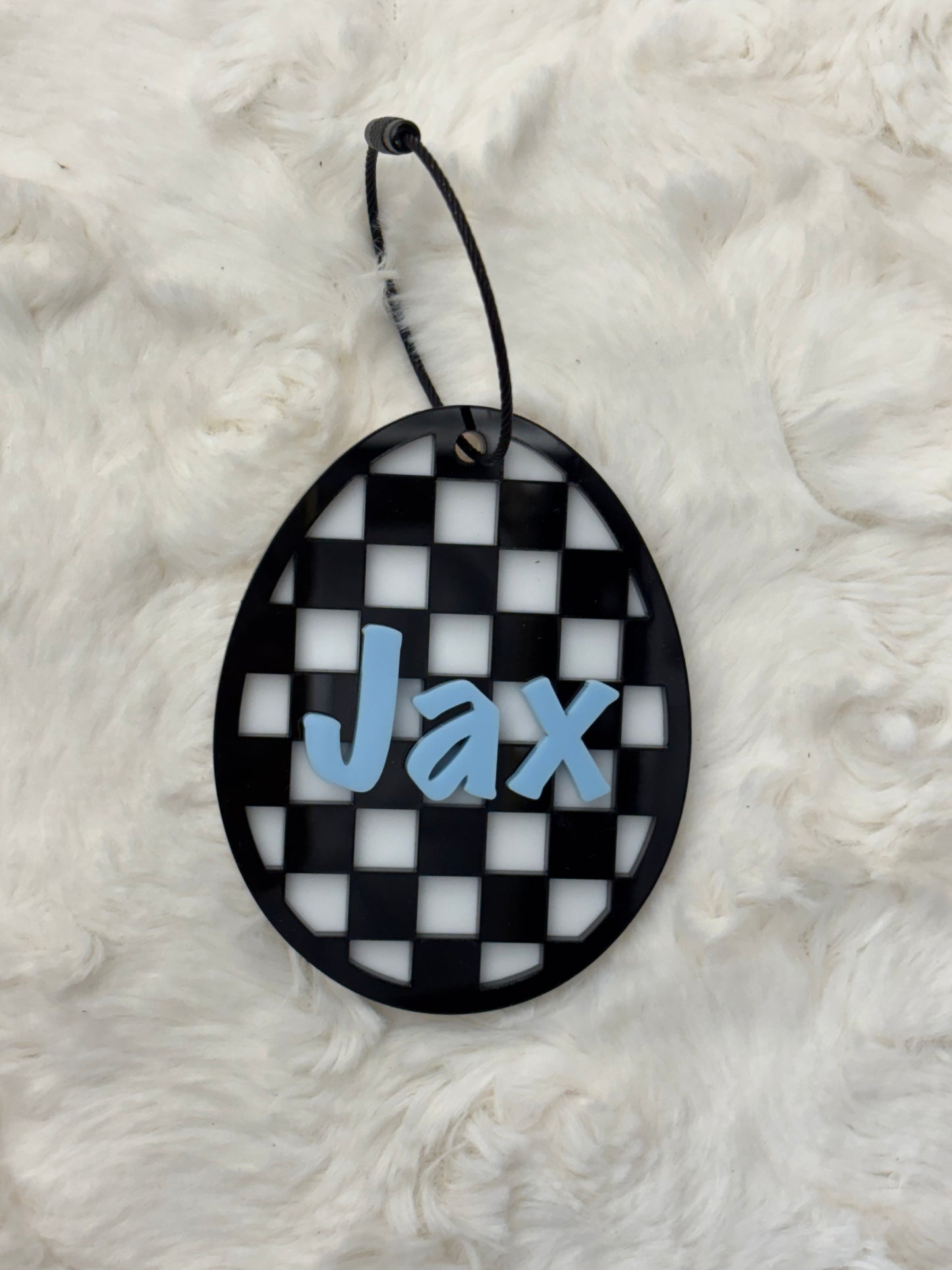 Checkered Egg Basket Tag